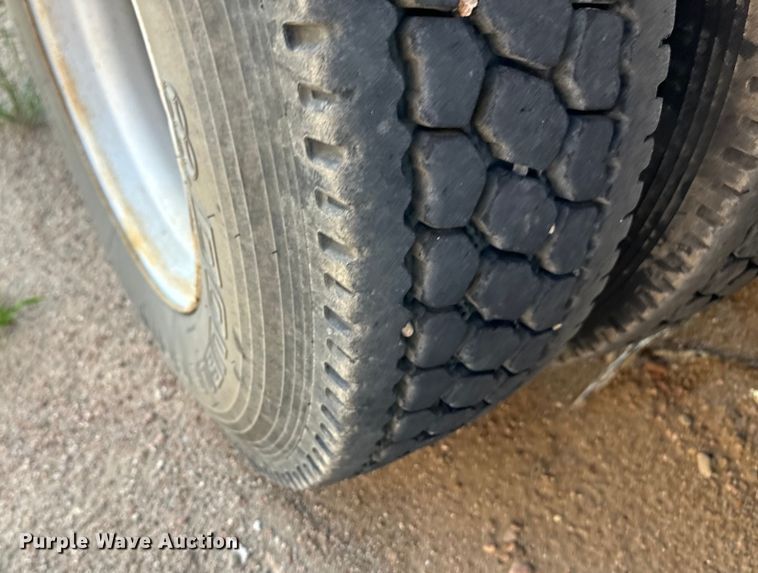 image for item OM9533 2001 Sterling ready mix truck