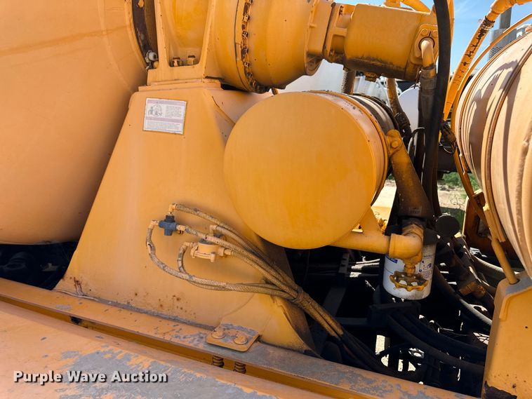 image for item OM9534 2004 Kenworth T800 ready mix truck