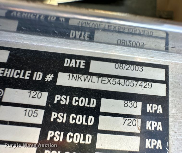 image for item OM9534 2004 Kenworth T800 ready mix truck