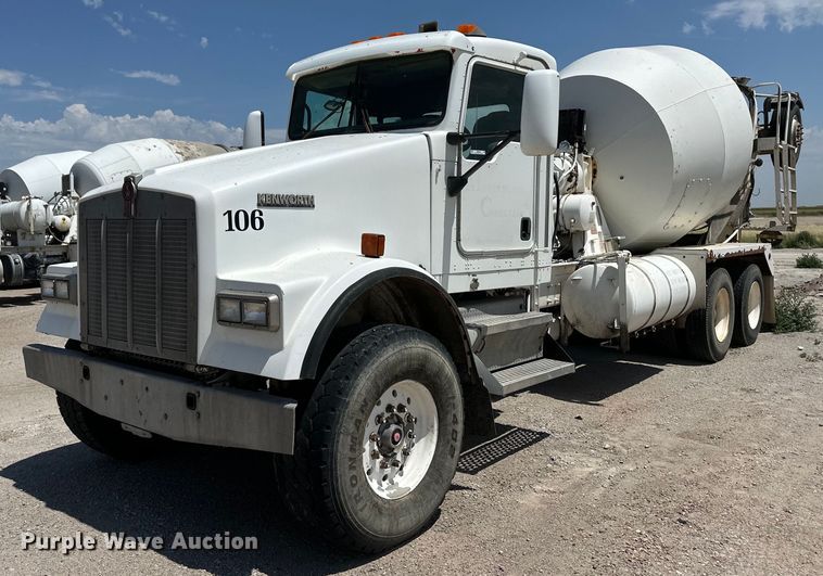 image for item OM9538 2006 Kenworth ready mix truck