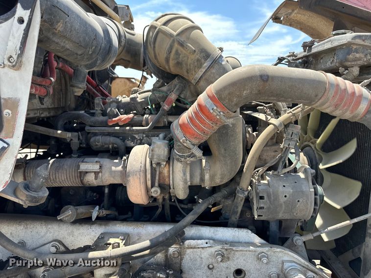 image for item OM9538 2006 Kenworth ready mix truck