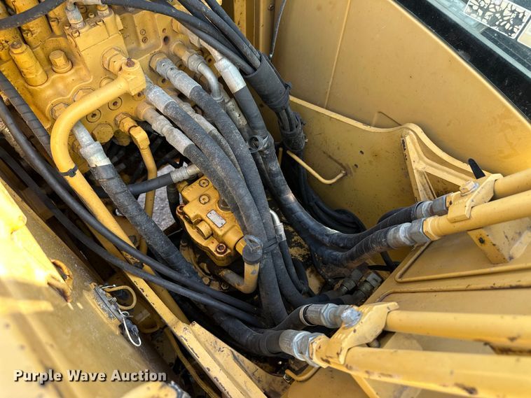 image for item OM9541 2006 Caterpillar 312C L excavator