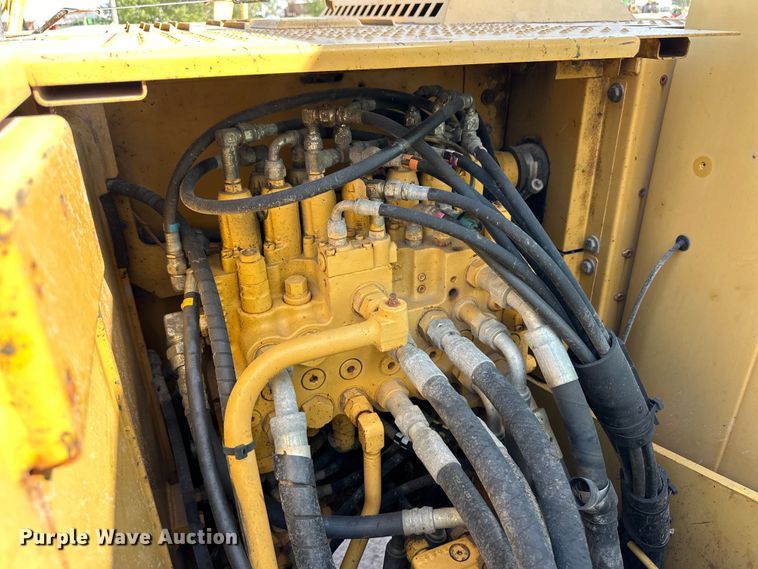 image for item OM9541 2006 Caterpillar 312C L excavator