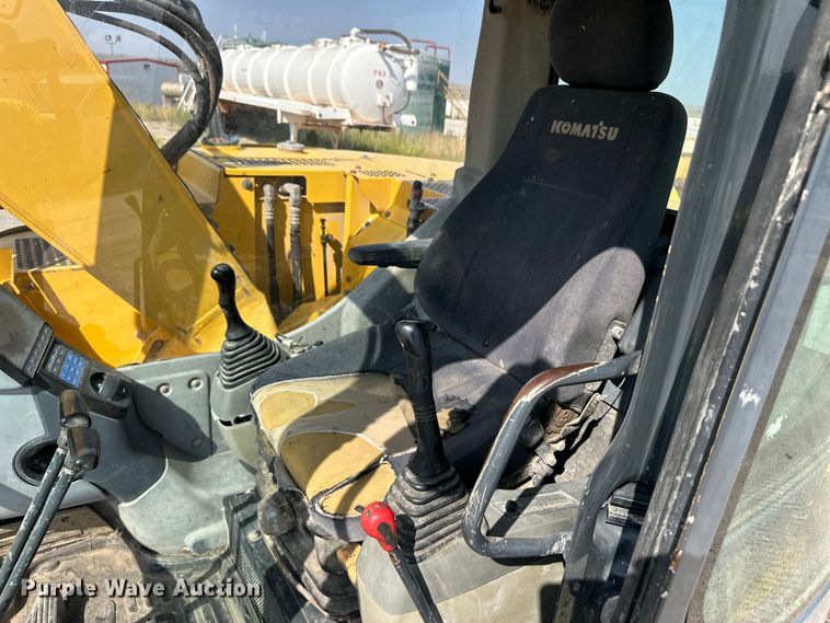 image for item OM9542 2009 Komatsu PC138USLC-8 excavator