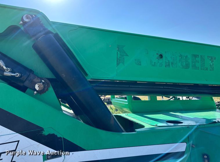 image for item OM9563 2013 JLG SkyTrack 8042 telehandler