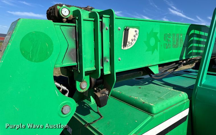 image for item OM9563 2013 JLG SkyTrack 8042 telehandler