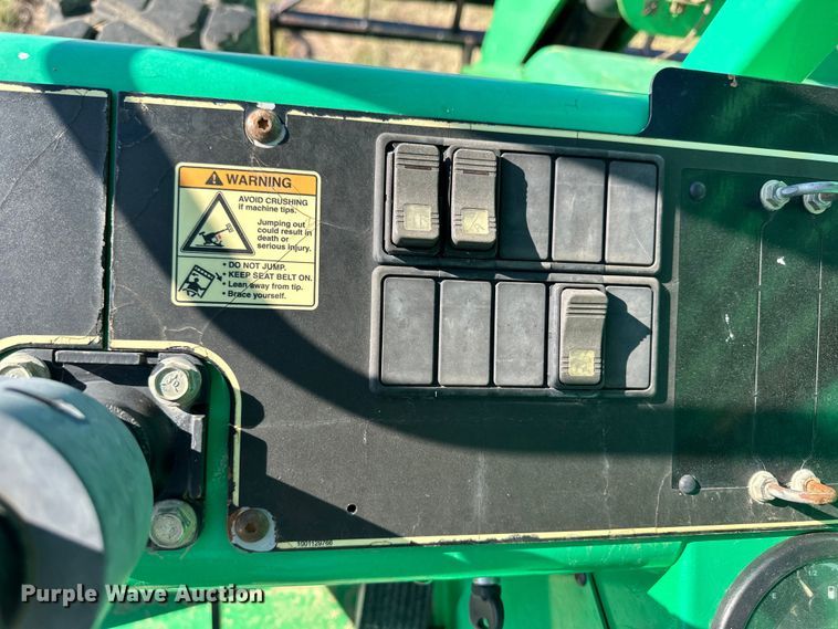 image for item OM9563 2013 JLG SkyTrack 8042 telehandler