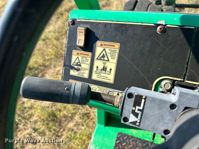 image for item OM9563 2013 JLG SkyTrack 8042 telehandler