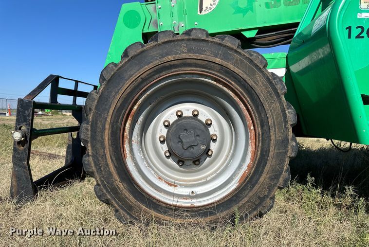 image for item OM9563 2013 JLG SkyTrack 8042 telehandler