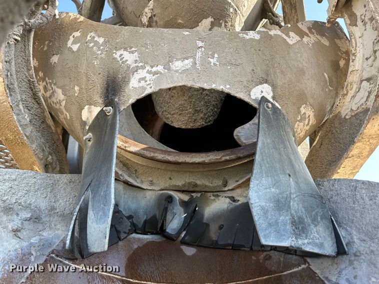 image for item OM9576 1998 Mack RD690S ready mix truck