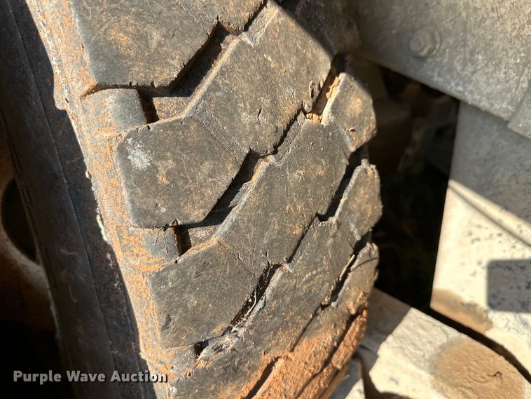 image for item OM9576 1998 Mack RD690S ready mix truck