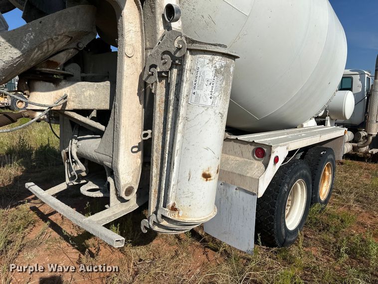 image for item OM9577 1997 Mack RD690S ready mix truck