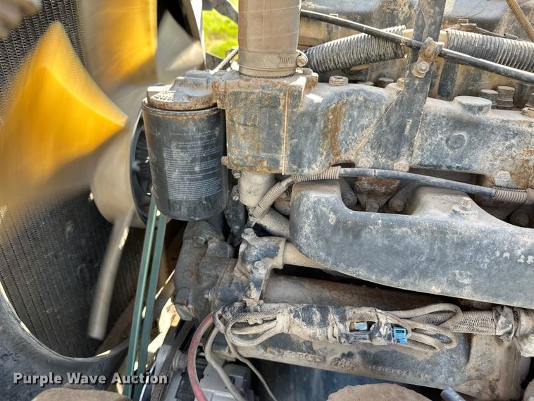 image for item OM9577 1997 Mack RD690S ready mix truck