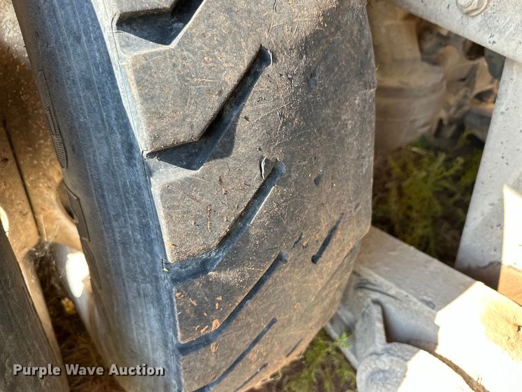 image for item OM9577 1997 Mack RD690S ready mix truck