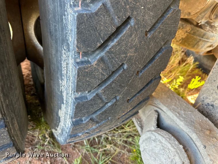 image for item OM9577 1997 Mack RD690S ready mix truck