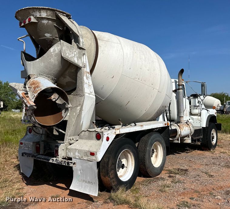 image for item OM9581 1994 Mack DM690S ready mix truck