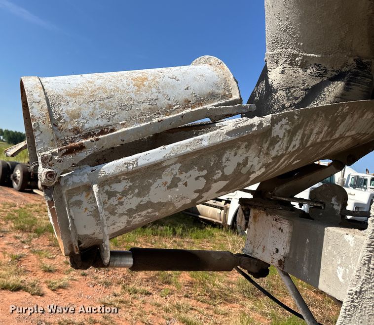 image for item OM9581 1994 Mack DM690S ready mix truck