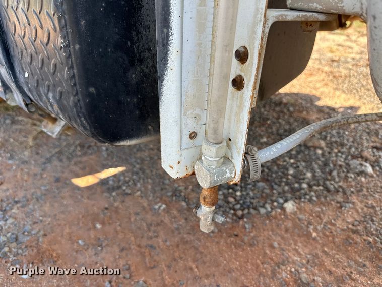 image for item OM9581 1994 Mack DM690S ready mix truck