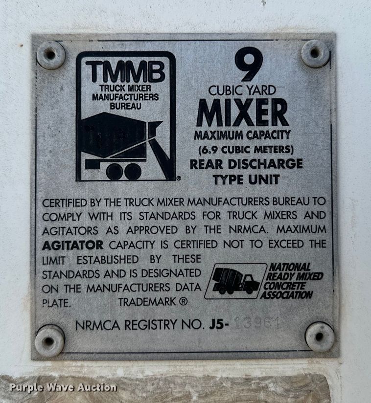 image for item OM9581 1994 Mack DM690S ready mix truck