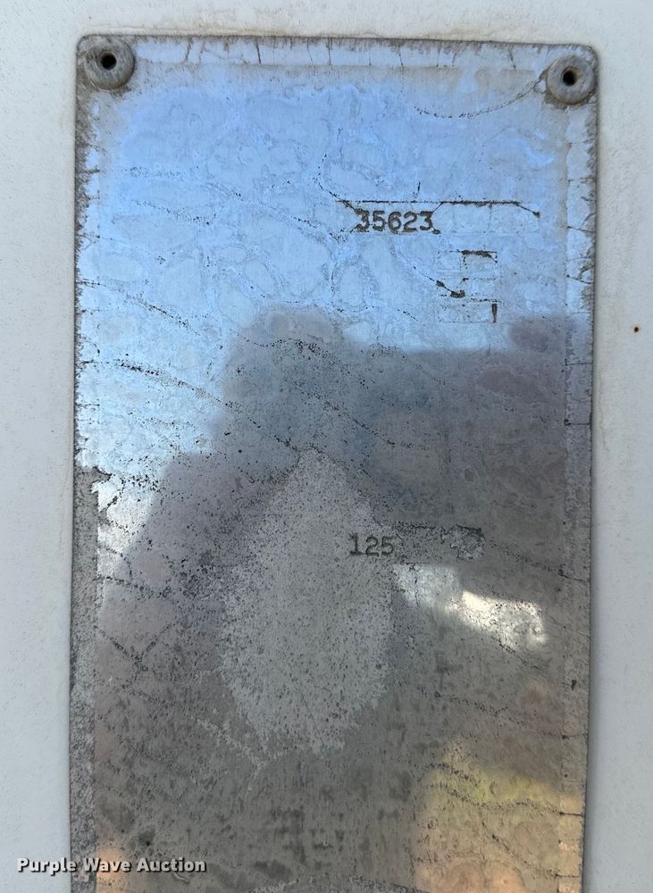 image for item OM9581 1994 Mack DM690S ready mix truck