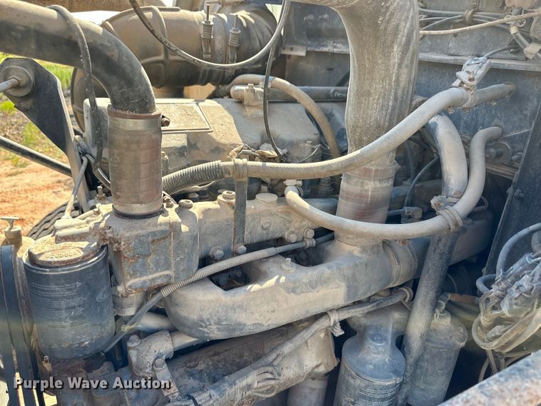 image for item OM9581 1994 Mack DM690S ready mix truck