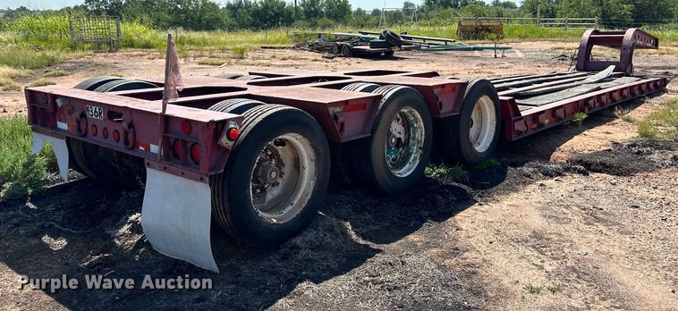image for item OM9583 1988 Trail King lowboy equipment trailer