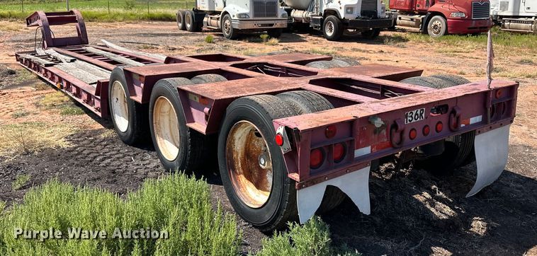 image for item OM9583 1988 Trail King lowboy equipment trailer
