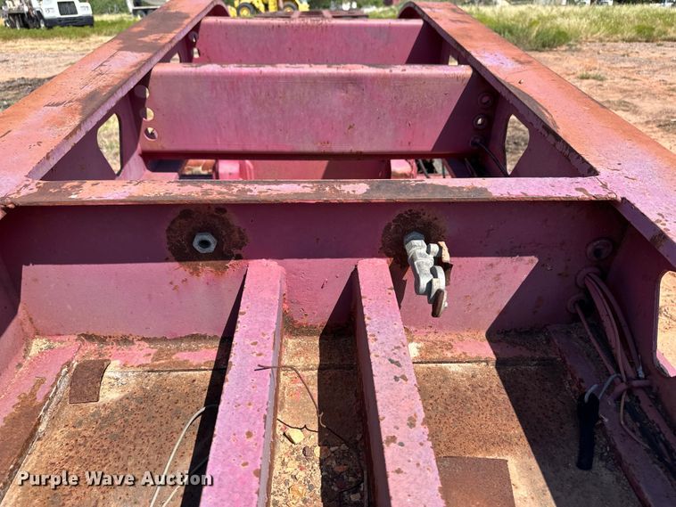 image for item OM9583 1988 Trail King lowboy equipment trailer