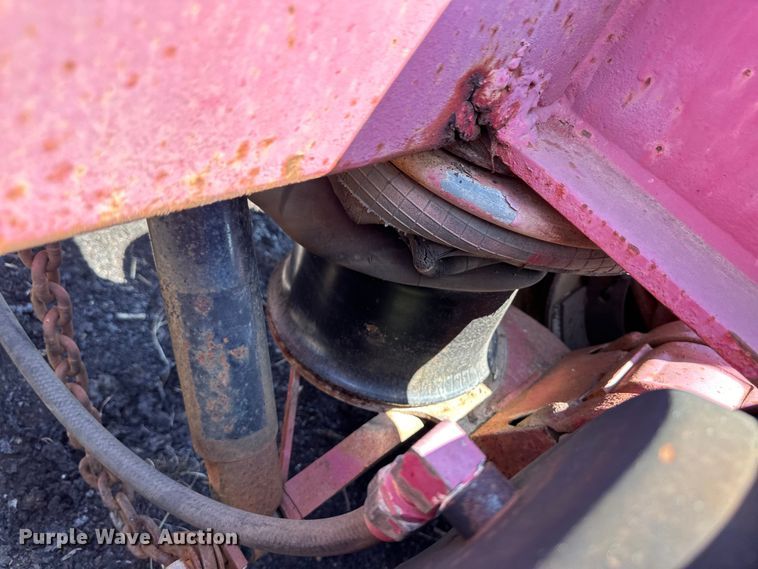 image for item OM9583 1988 Trail King lowboy equipment trailer