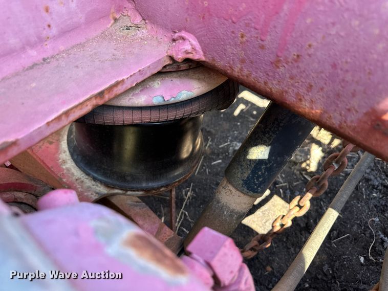 image for item OM9583 1988 Trail King lowboy equipment trailer