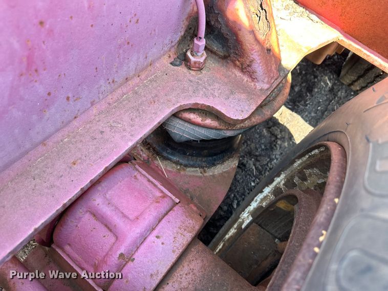 image for item OM9583 1988 Trail King lowboy equipment trailer