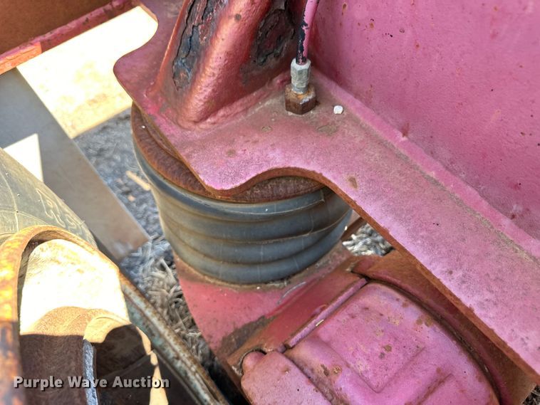 image for item OM9583 1988 Trail King lowboy equipment trailer