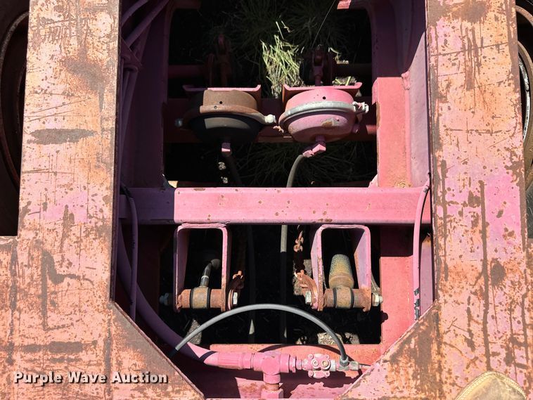 image for item OM9583 1988 Trail King lowboy equipment trailer