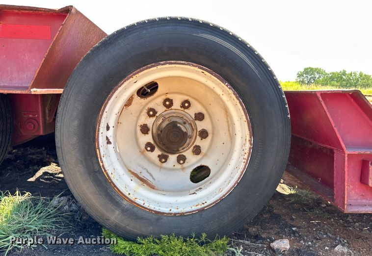 image for item OM9583 1988 Trail King lowboy equipment trailer