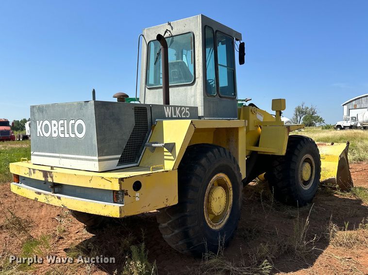 image for item OM9585 Kobelco WLK25 wheel loader
