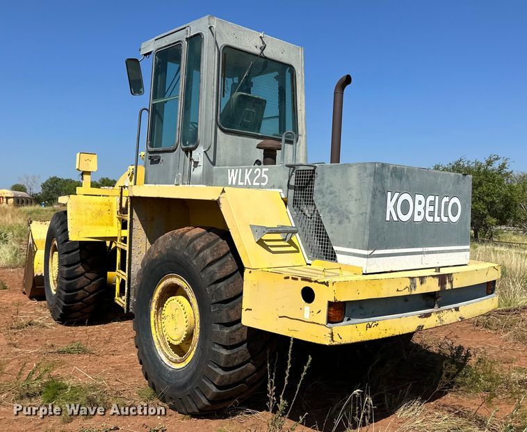 image for item OM9585 Kobelco WLK25 wheel loader