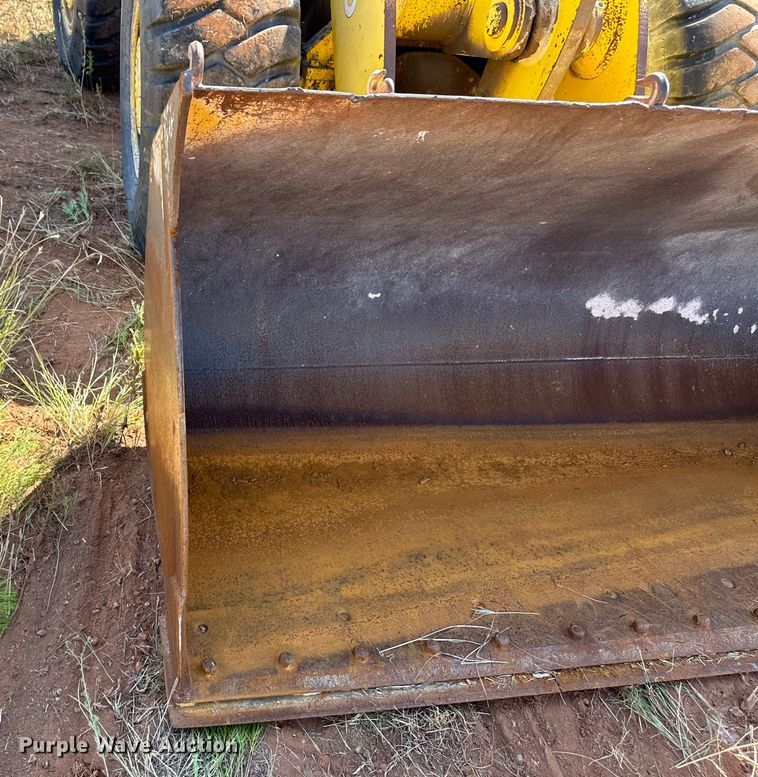 image for item OM9585 Kobelco WLK25 wheel loader