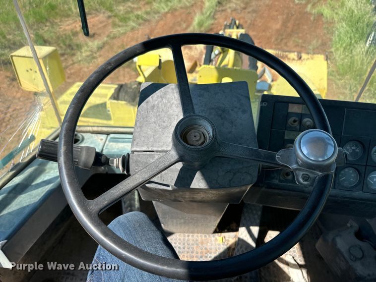 image for item OM9585 Kobelco WLK25 wheel loader