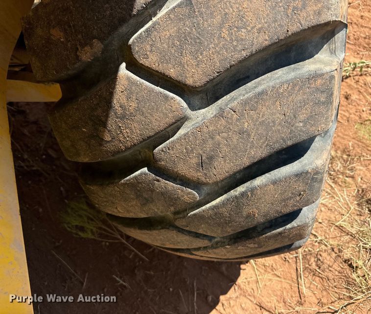 image for item OM9585 Kobelco WLK25 wheel loader