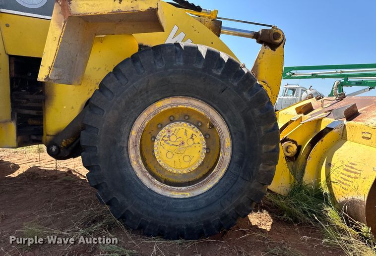 image for item OM9585 Kobelco WLK25 wheel loader