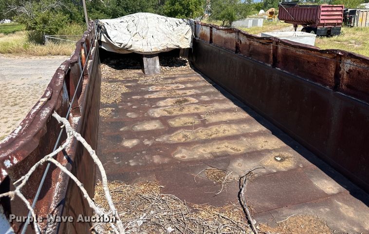 image for item OM9587 1975 Lufkin TD27 end dump trailer