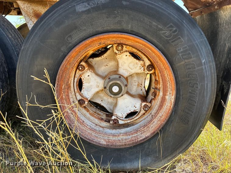 image for item OM9587 1975 Lufkin TD27 end dump trailer