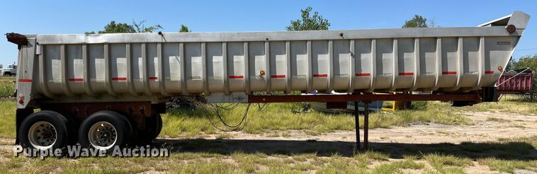 image for item OM9589 1998 Fruehauf end dump trailer