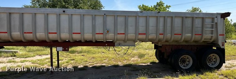 image for item OM9589 1998 Fruehauf end dump trailer
