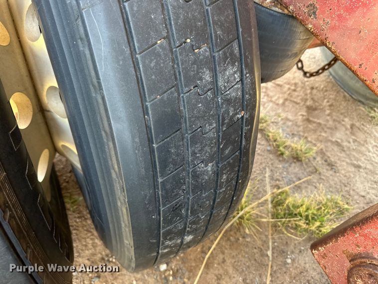 image for item OM9589 1998 Fruehauf end dump trailer