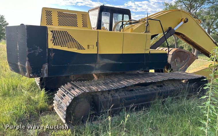 image for item OM9600 MDI Yutani MD320BLC excavator