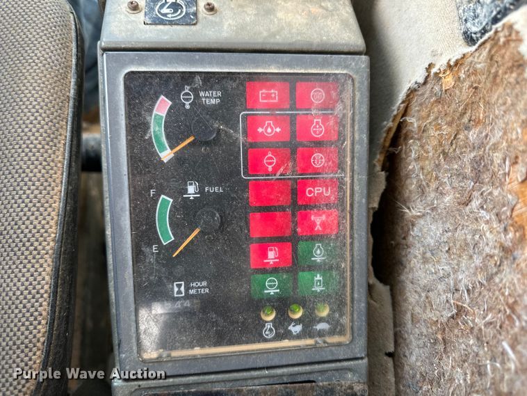 image for item OM9600 MDI Yutani MD320BLC excavator