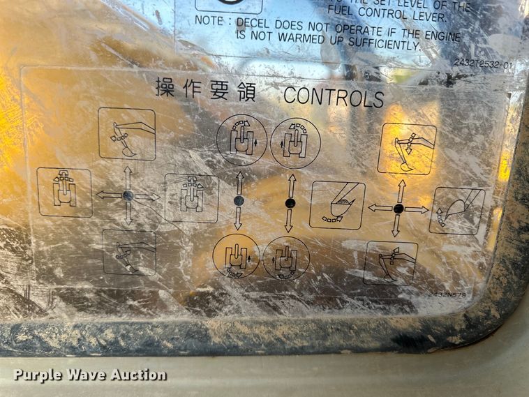 image for item OM9600 MDI Yutani MD320BLC excavator