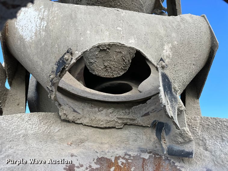 image for item OM9601 1996 Mack DM690S ready mix truck