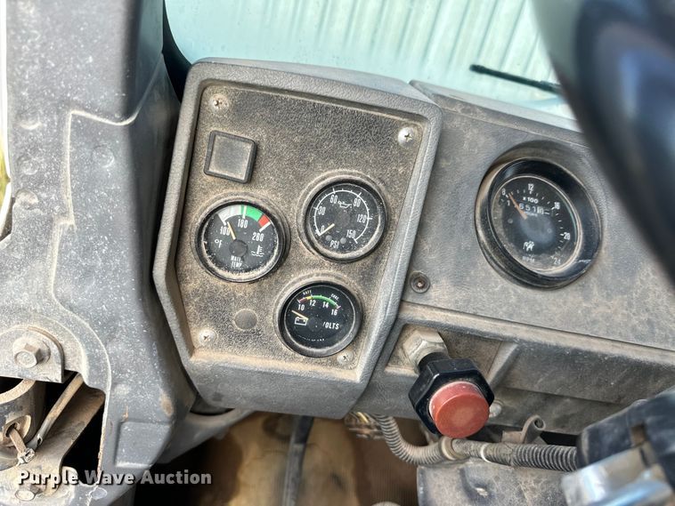 image for item OM9601 1996 Mack DM690S ready mix truck